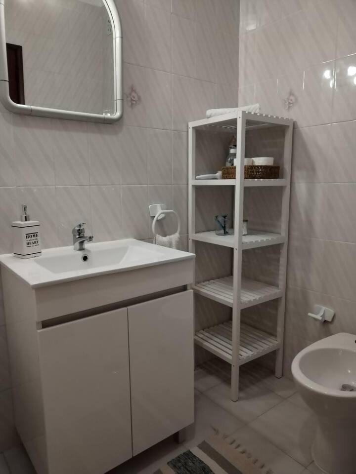 Ip5 Chivas Beach House Ferrel  Exteriör bild